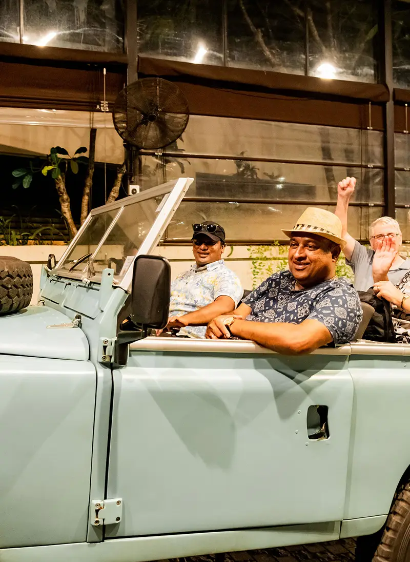 Forgotten-Colombo-on-a-Landy
