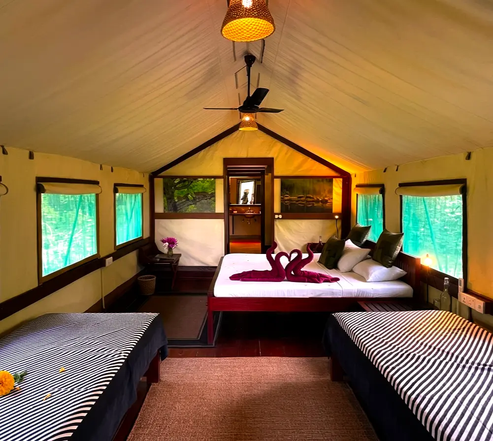 CLASSIC-CANVAS-FAMILY-TENT Kulu-Safaris